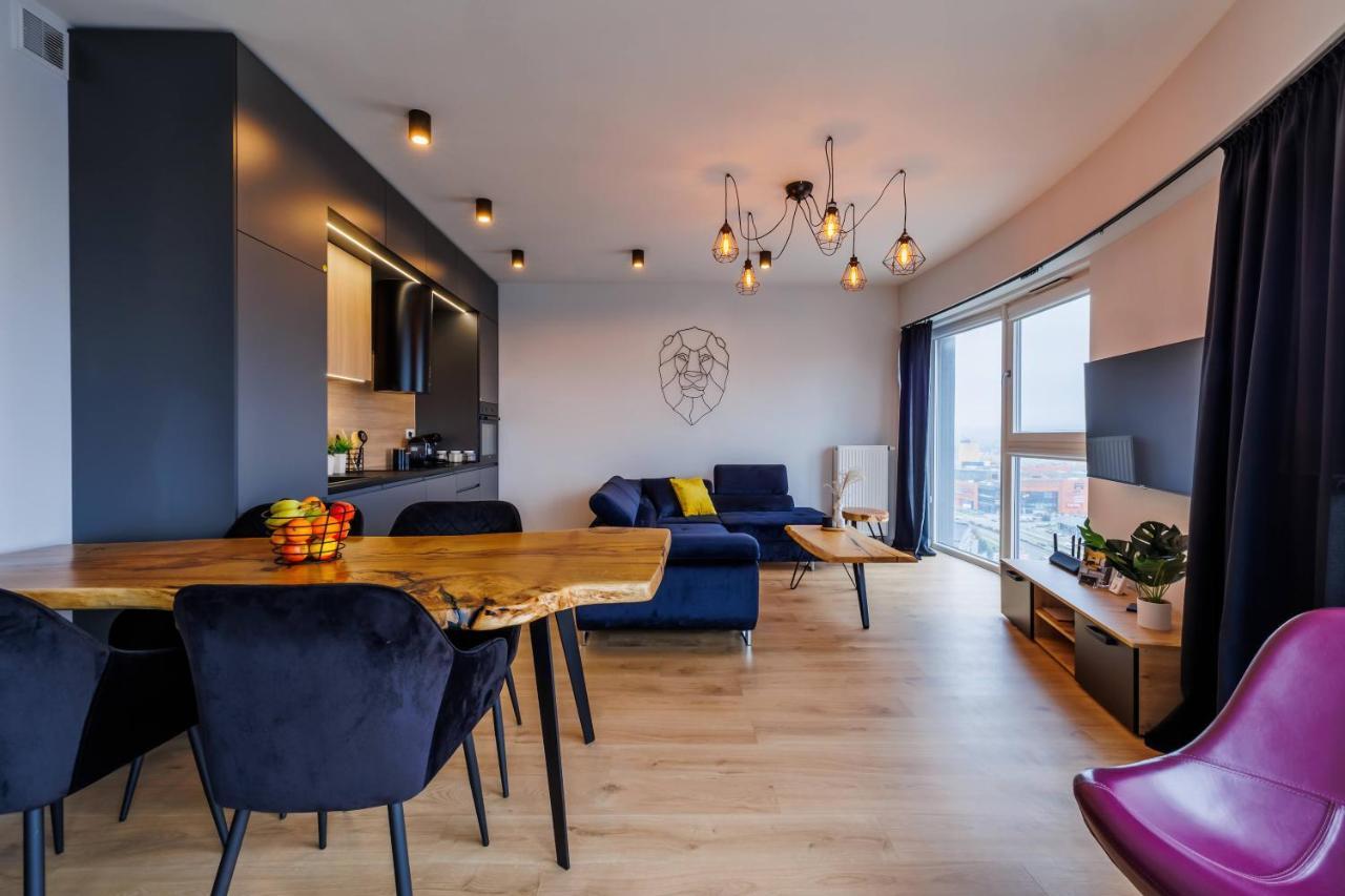 Panorama Capital Black เชชูฟ ภายนอก รูปภาพ