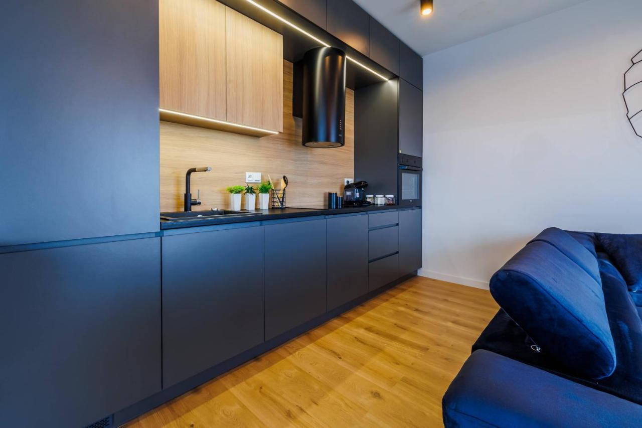 Panorama Capital Black เชชูฟ ภายนอก รูปภาพ
