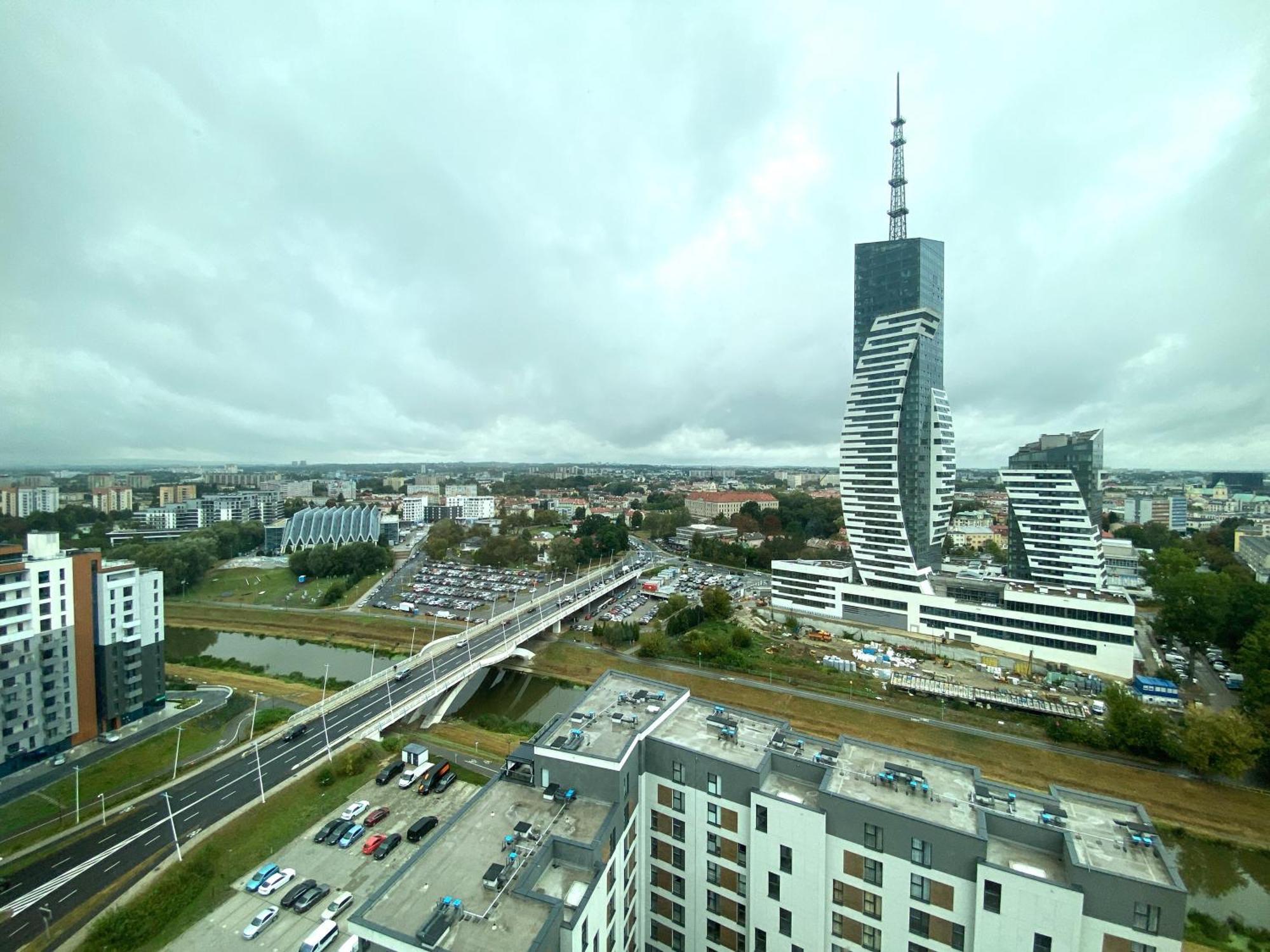 Panorama Capital Black เชชูฟ ภายนอก รูปภาพ